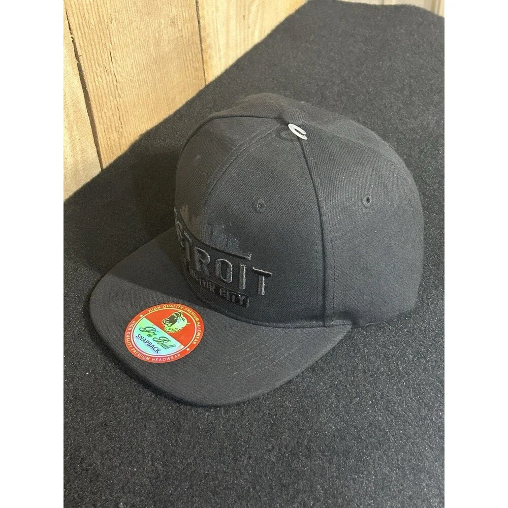 Detroit The Motor City Pit Bull Snap Back Hat/Cap Black Embroidered Nice Clean